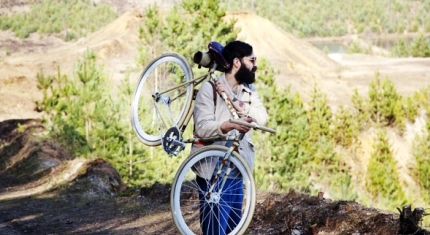 【一周玩物】Smog Bicylettes x Atelier de l’Armée : 重塑死飞单车