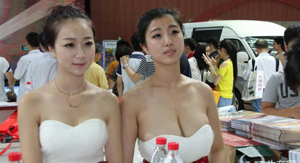没了长腿美胸的车模 车展我们到底看什么？